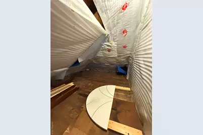 9021 189th Street, Hollis, NY 11423 - Photo 21