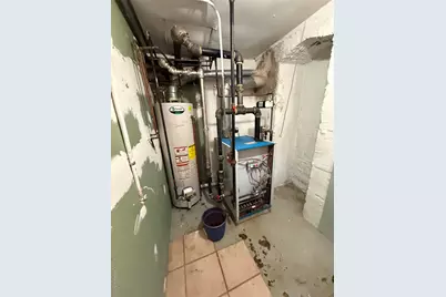 9021 189th Street, Hollis, NY 11423 - Photo 9