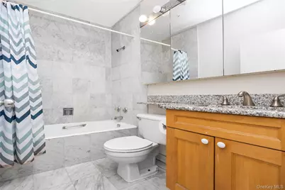 380 Rector Place #7A, New York (Manhattan), NY 10280 - Photo 13