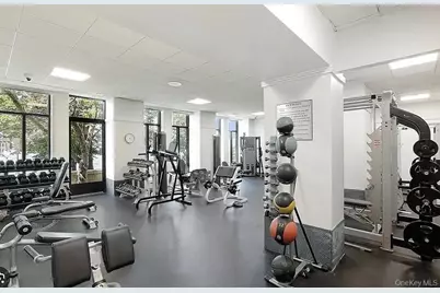 380 Rector Place #7A, New York (Manhattan), NY 10280 - Photo 17