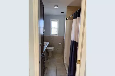 260-56 75th Avenue #One, Glen Oaks, NY 11004 - Photo 5