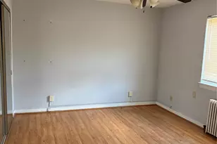 260-56 75th Ave, Glen Oaks, NY 11004 - Photo 5