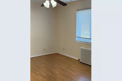 260-56 75th Avenue #One, Glen Oaks, NY 11004 - Photo 3