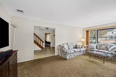 6 23rd Street, East Setauket, NY 11733 - Photo 5