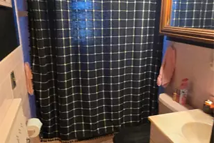 32 Butler Blvd, Elmont, NY 11003 - Photo 15