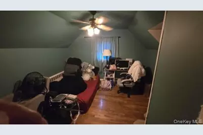 32 Butler Boulevard, Elmont, NY 11003 - Photo 13