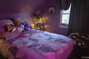 32 Butler Blvd, Elmont, NY 11003 - Photo 11