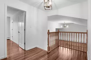 22 Marshall Ln, Westbury, NY 11590 - Photo 25