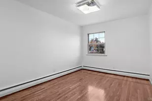 22 Marshall Ln, Westbury, NY 11590 - Photo 23