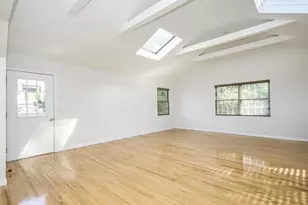 3 Ale Ct, Centerport, NY 11721 - Photo 15