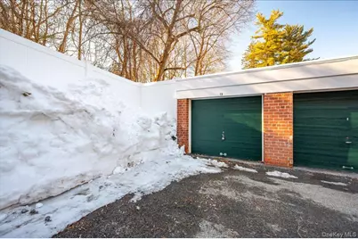 580 Bedford Road #8, Pleasantville, NY 10570 - Photo 15