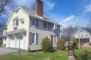 7 Hambletonian Ave, Chester, NY 10918 - Photo 3