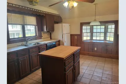 7 Hambletonian Avenue, Chester, NY 10918 - Photo 9