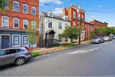 181 Union Street, Poughkeepsie, NY 12601 - Photo 1