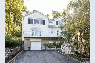 4 Ale Court, Centerport, NY 11721 - Photo 1