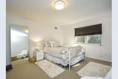 4 Ale Court, Centerport, NY 11721 - Photo 19