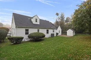 216 Poe St, Hartsdale, NY 10530 - Photo 13