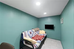 74 Central Pkwy, Mount Vernon, NY 10552 - Photo 35