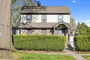 74 Central Pkwy, Mount Vernon, NY 10552 - Photo 1