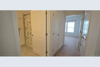 41 Greentree Court, Shirley, NY 11967 - Photo 17