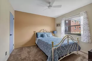 21-41 Utopia Pkwy, Whitestone, NY 11357 - Photo 11