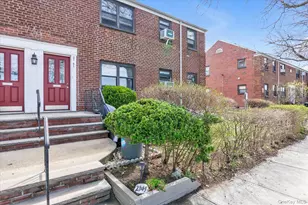 21-41 Utopia Pkwy, Whitestone, NY 11357 - Photo 13