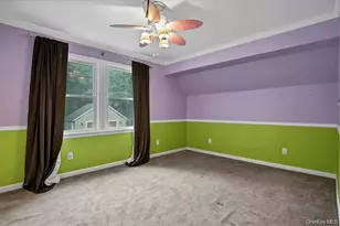 41 Oakland Ave, Central Valley, NY 10917 - Photo 9