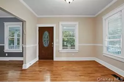 41 Oakland Avenue, Central Valley, NY 10917 - Photo 3