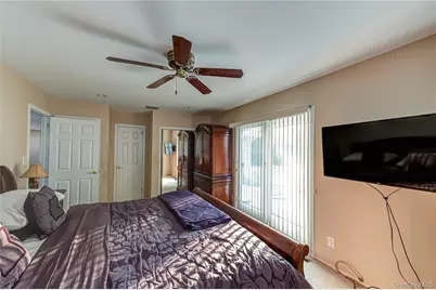 4 Winslow Lane, Kings Park, NY 11754 - Photo 17