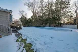 4 Winslow Ln, Kings Park, NY 11754 - Photo 35