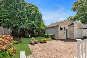 14 Endview Ave, Lynbrook, NY 11563 - Photo 15