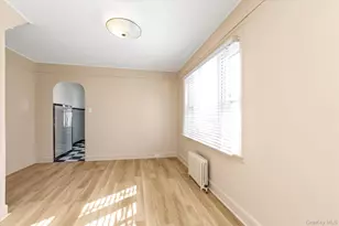 14 Endview Ave, Lynbrook, NY 11563 - Photo 5