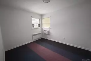 46 Elmira St, Hicksville, NY 11801 - Photo 3