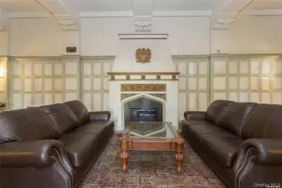 167-10 Crocheron Avenue #5B, Flushing, NY 11358 - Photo 3