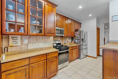 10124 134th Street, Richmond Hill, NY 11419 - Photo 9