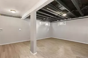 85 Cotter St, West Islip, NY 11795 - Photo 17