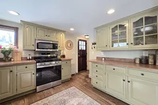 758 Mount Sinai-Coram Rd, Mount Sinai, NY 11766 - Photo 5