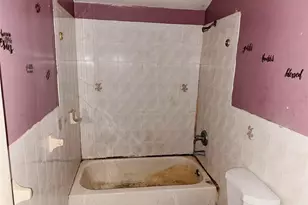 157-15 110th Ave, Jamaica, NY 11433 - Photo 7