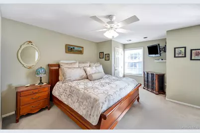 56 Snowdance Lane, Smithtown, NY 11787 - Photo 29