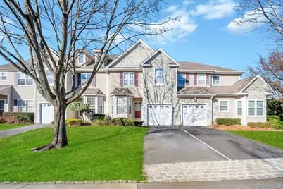 56 Snowdance Lane, Smithtown, NY 11787 - Photo 3