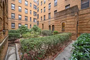 83-44 Lefferts Blvd, Kew Gardens, NY 11415 - Photo 11