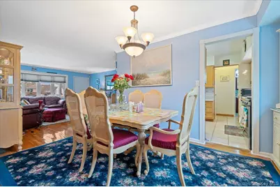 152 Haypath Road, Old Bethpage, NY 11804 - Photo 9