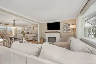 360 Renee Dr, Bayport, NY 11705 - Photo 5