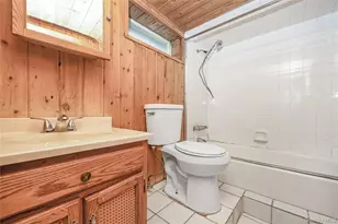 360 Renee Dr, Bayport, NY 11705 - Photo 19