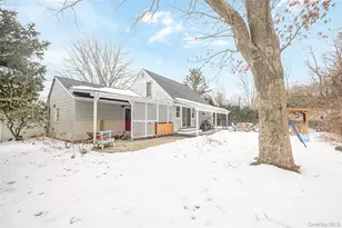 360 Renee Dr, Bayport, NY 11705 - Photo 21