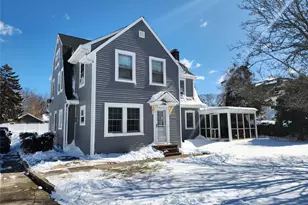 268 Locust Ave, Freeport, NY 11520 - Photo 17