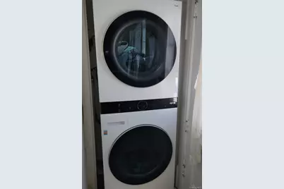 268 Locust Avenue, Freeport, NY 11520 - Photo 11