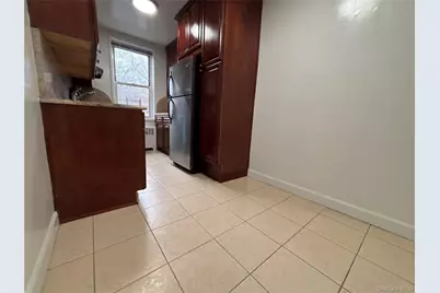 50 S Middle Neck Road #1P, Great Neck, NY 11021 - Photo 11