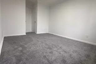 50 S Middle Neck Rd, Great Neck, NY 11021 - Photo 17