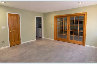 155 Beach 127th Street, Rockaway Park, NY 11694 - Photo 13